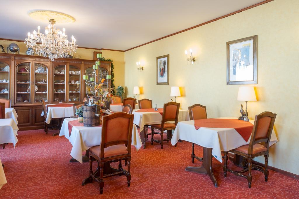 Hostellerie Val Fleuri Mersch Exteriér fotografie